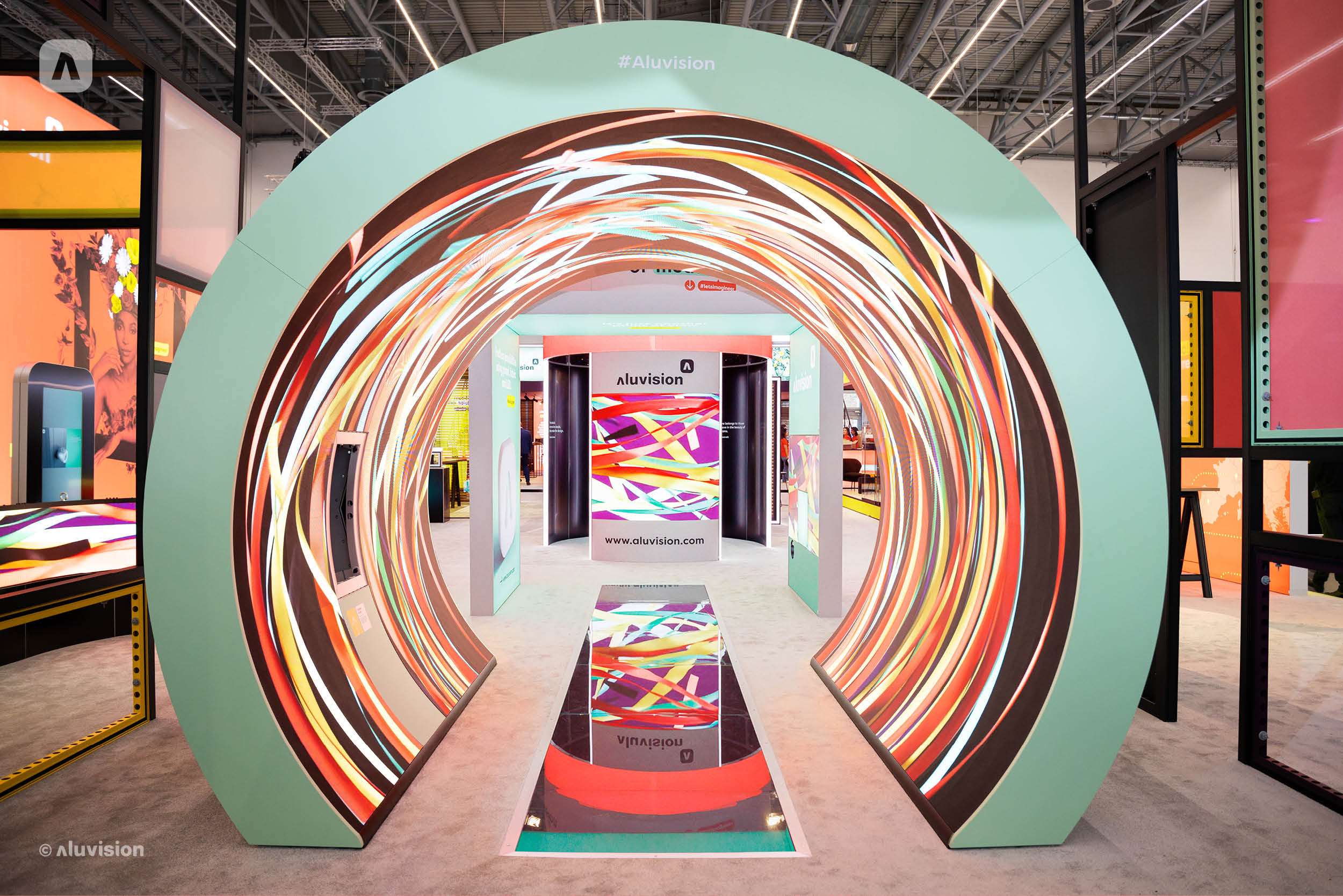 Coolr LED Tunnel Display