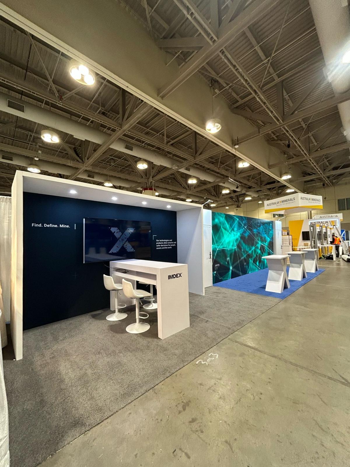 10×40 custom LED video wall booth