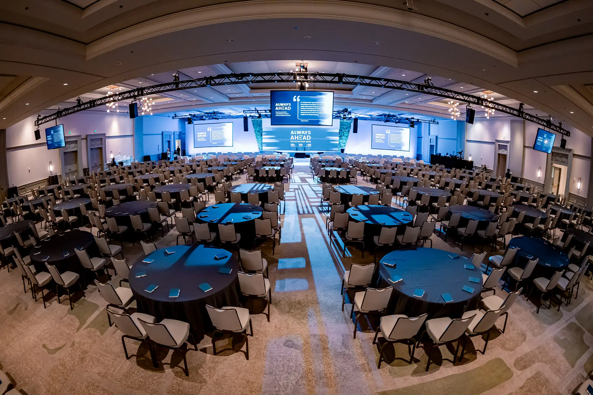 AHEAD SKO / Accelerator